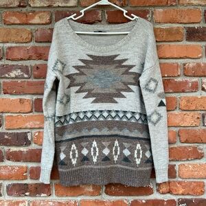 American Eagle Women’s Wool Blend Sweater Small